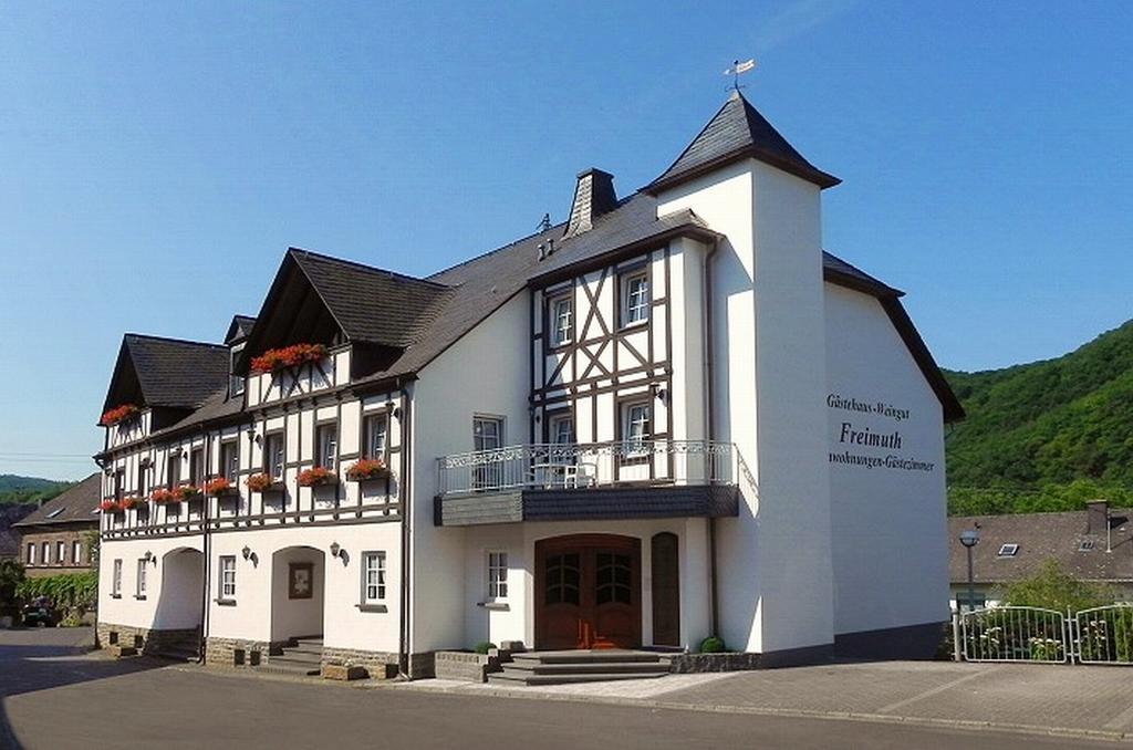 盖斯特豪斯弗雷慕酒店 梅塞尼希 外观 照片